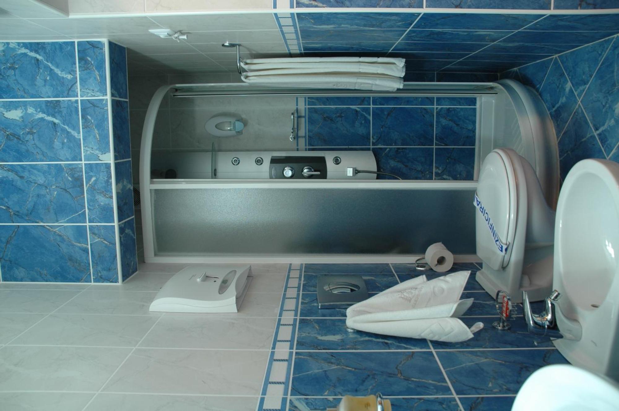 Hotel Tehnograd クラリエボ 部屋 写真